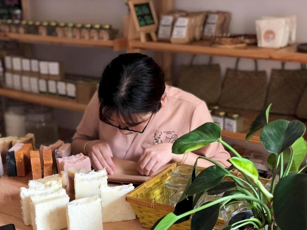 Many accommodations in Phu Quoc, such as Andochine Resort, often host handmade soap workshops to enhance the guest experience